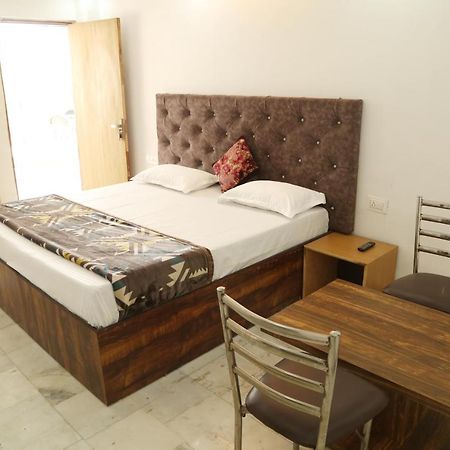 Shanti Residency New Delhi Exterior photo