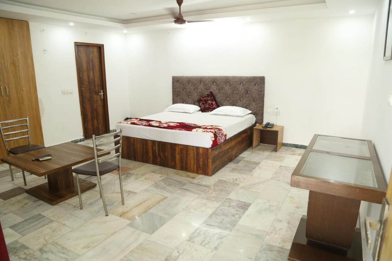 Shanti Residency New Delhi Exterior photo