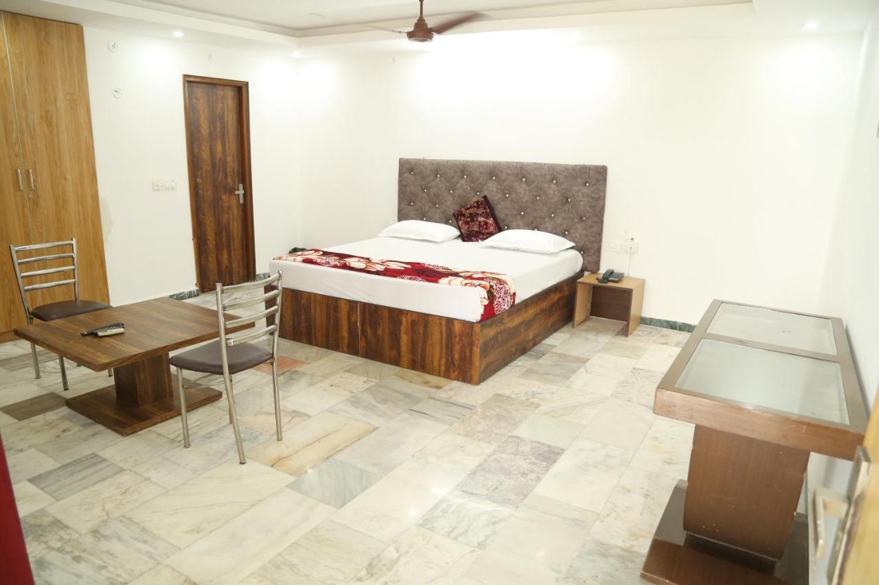 Shanti Residency New Delhi Exterior photo