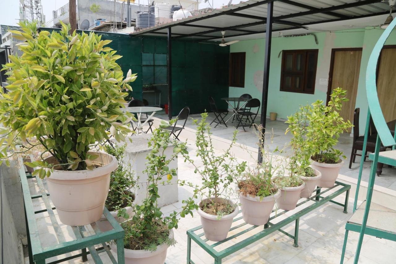 Shanti Residency New Delhi Exterior photo