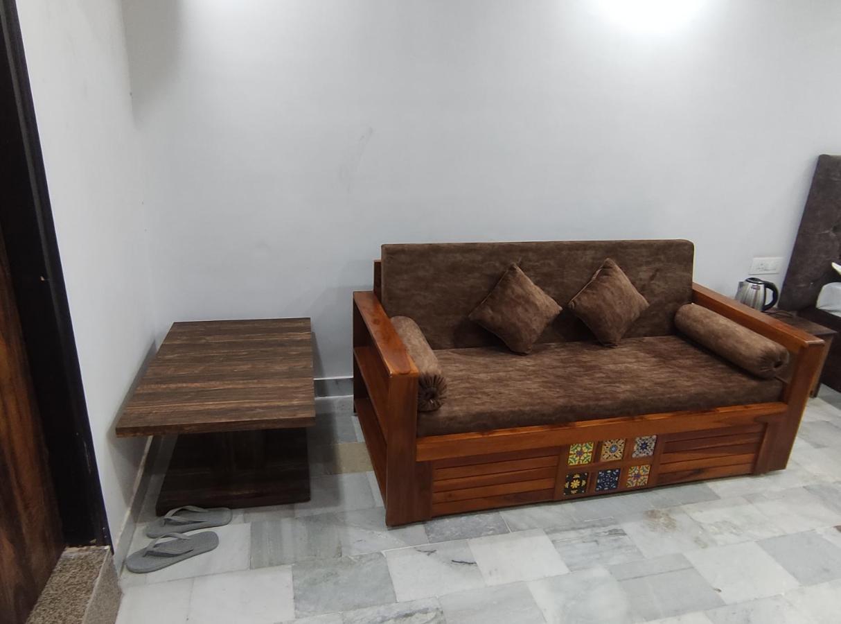 Shanti Residency New Delhi Exterior photo